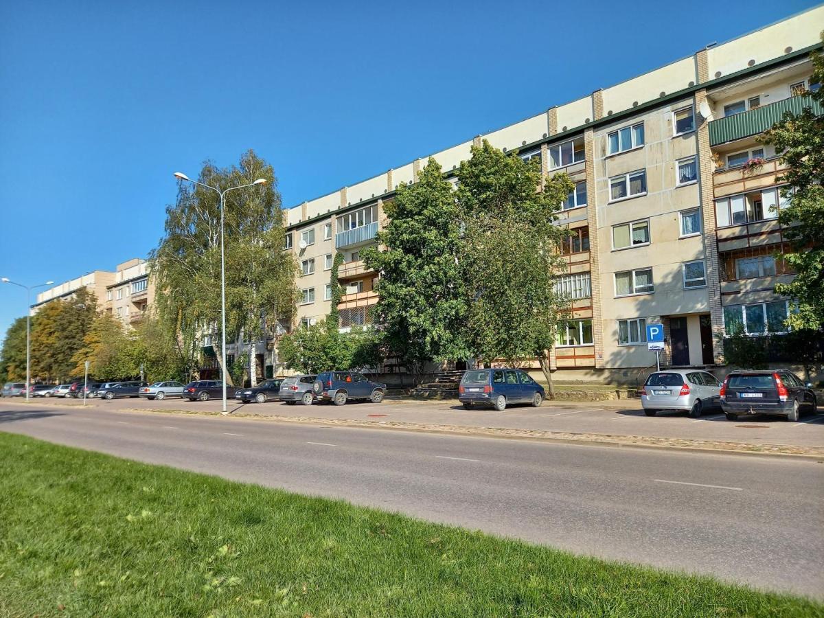 Vienibas Apartment Daugavpils Eksteriør billede