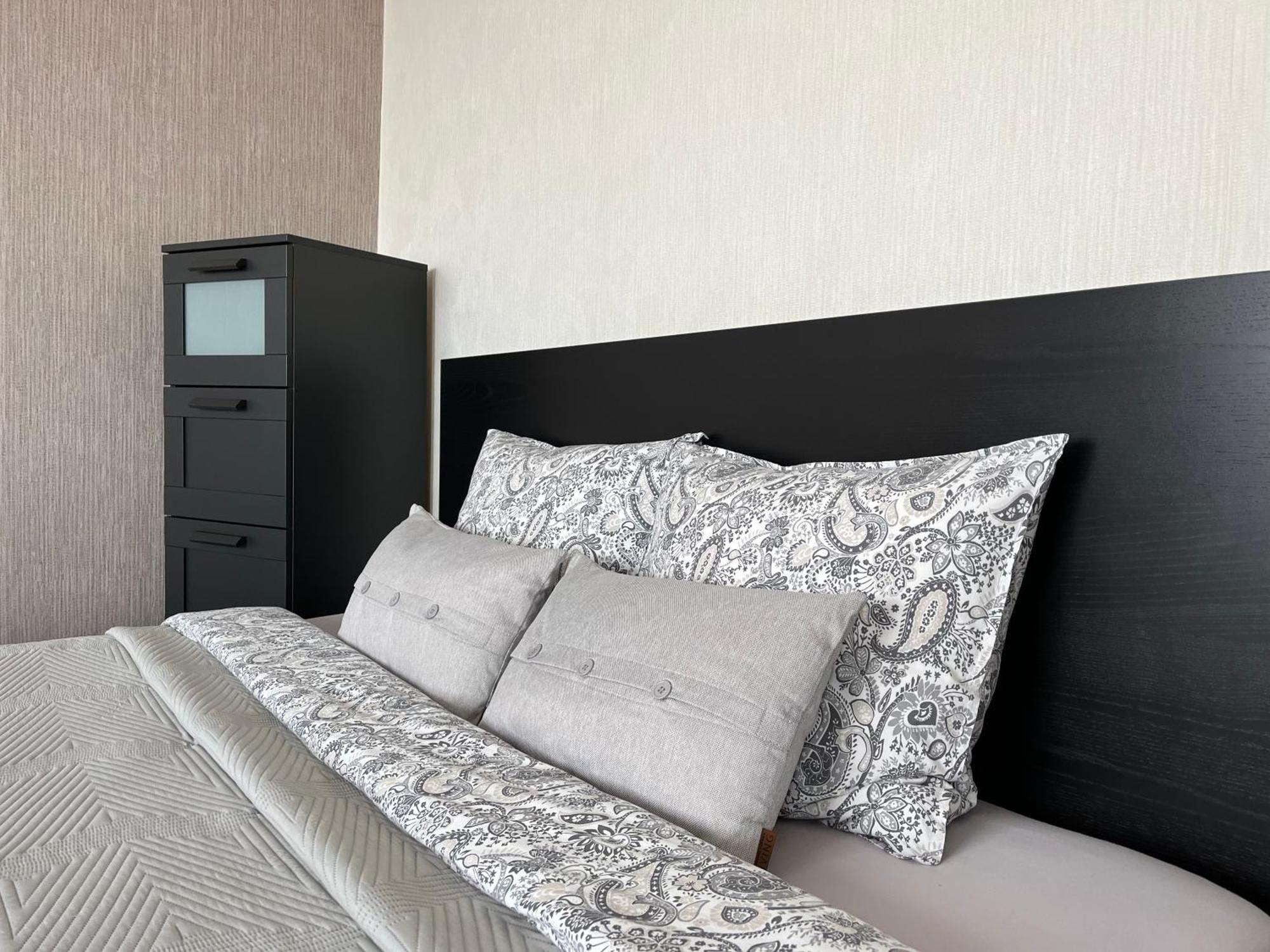 Vienibas Apartment Daugavpils Eksteriør billede